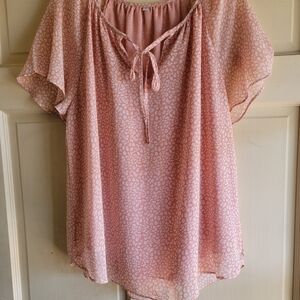 Elegant Pink Patterned Blouse with Tie-Neck